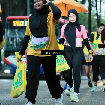 Runner Photo 7752172