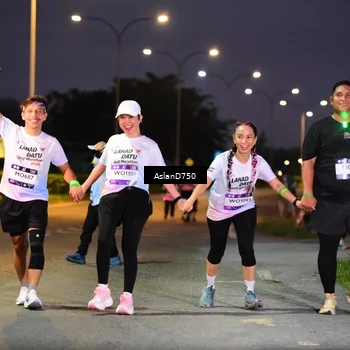 Runner Photo 7752177