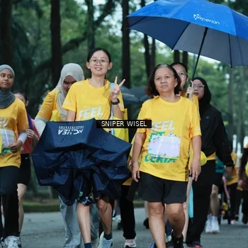 Runner Photo 7752196