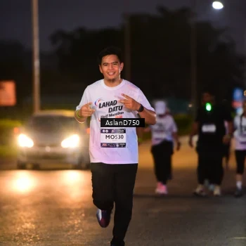 Runner Photo 7752205