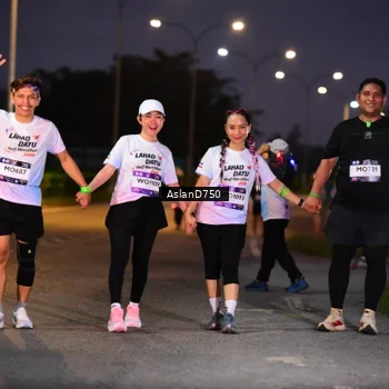 Runner Photo 7752206