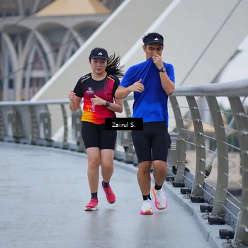 Runner Photo 7752227