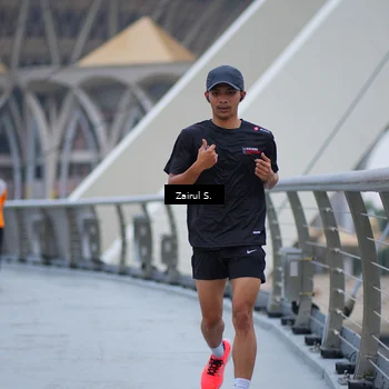 Runner Photo 7752241