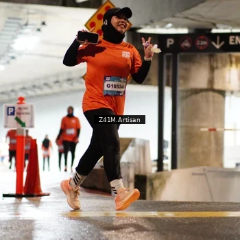 Runner Photo 7752249