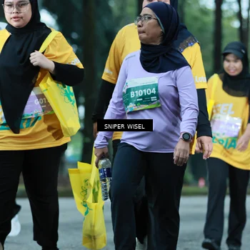 Runner Photo 7752263