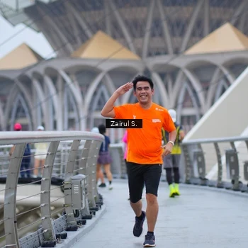 Runner Photo 7752273