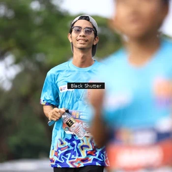 Runner Photo 7752292