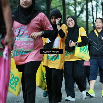 Runner Photo 7752324