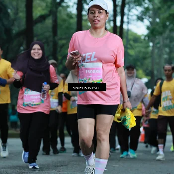 Runner Photo 7752328