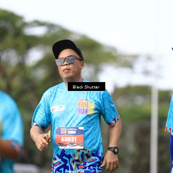 Runner Photo 7752338