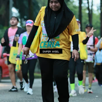 Runner Photo 7752400