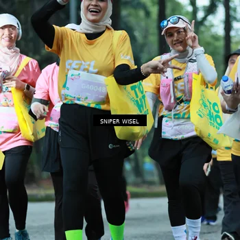 Runner Photo 7752414