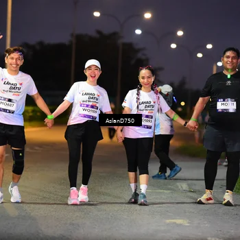 Runner Photo 7752466