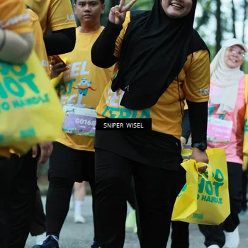 Runner Photo 7752474