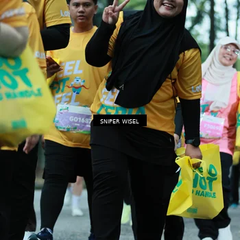 Runner Photo 7752476