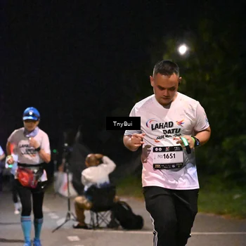 Runner Photo 7752488