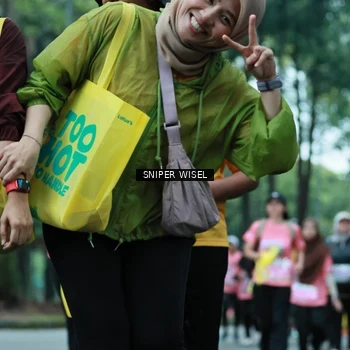 Runner Photo 7752513