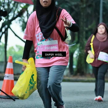 Runner Photo 7752515