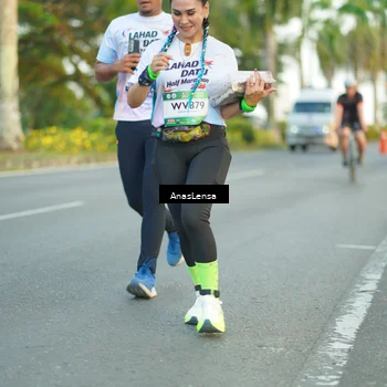 Runner Photo 7752548