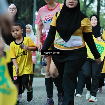 Runner Photo 7752554
