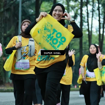 Runner Photo 7752563