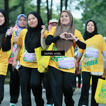 Runner Photo 7752564