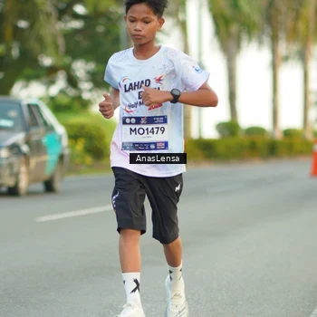 Runner Photo 7752569