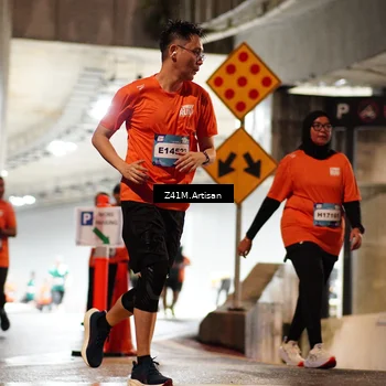 Runner Photo 7752570