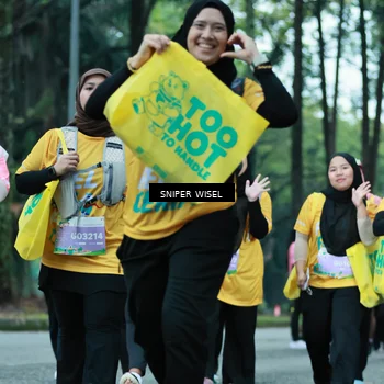 Runner Photo 7752578