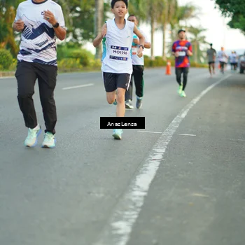 Runner Photo 7752626