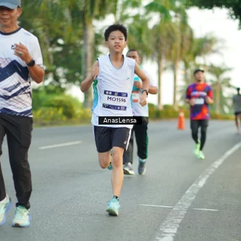 Runner Photo 7752627