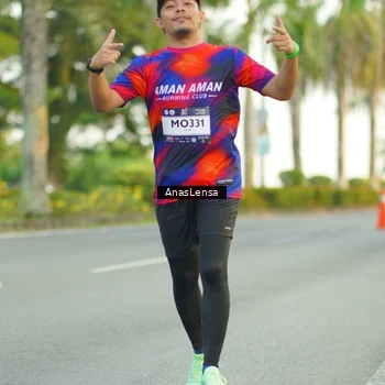 Runner Photo 7752689