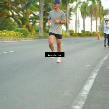 Runner Photo 7752707