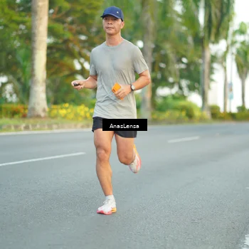 Runner Photo 7752710