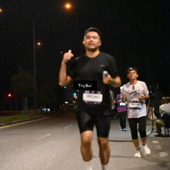 Runner Photo 7752733