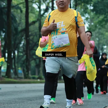 Runner Photo 7752775