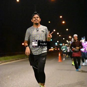 Runner Photo 7752782
