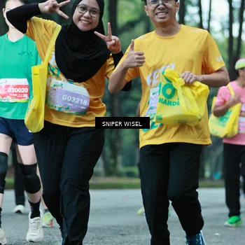 Runner Photo 7752783