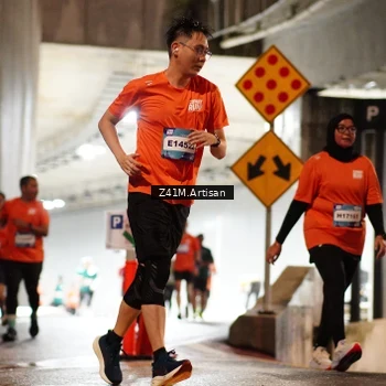 Runner Photo 7752785