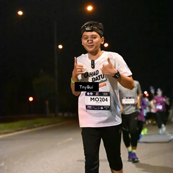 Runner Photo 7752794