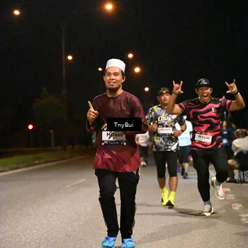Runner Photo 7752828