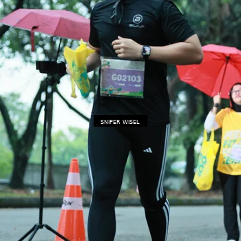 Runner Photo 7752847