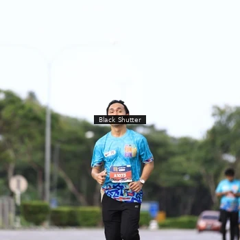 Runner Photo 7752859
