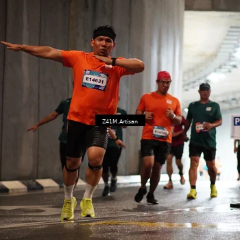 Runner Photo 7752873
