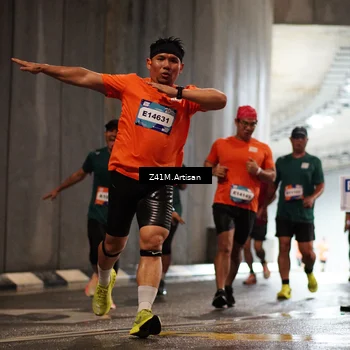 Runner Photo 7752874