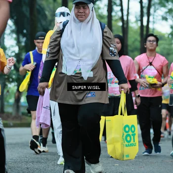 Runner Photo 7752885