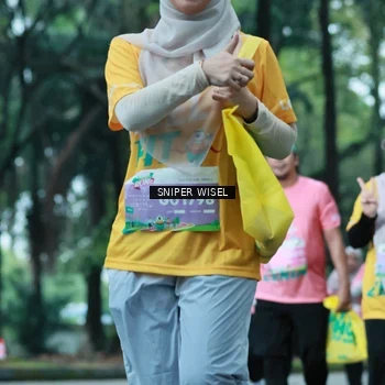 Runner Photo 7752901