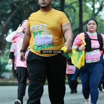 Runner Photo 7752910