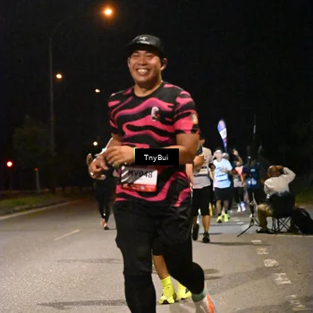 Runner Photo 7752911