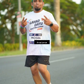 Runner Photo 7752939